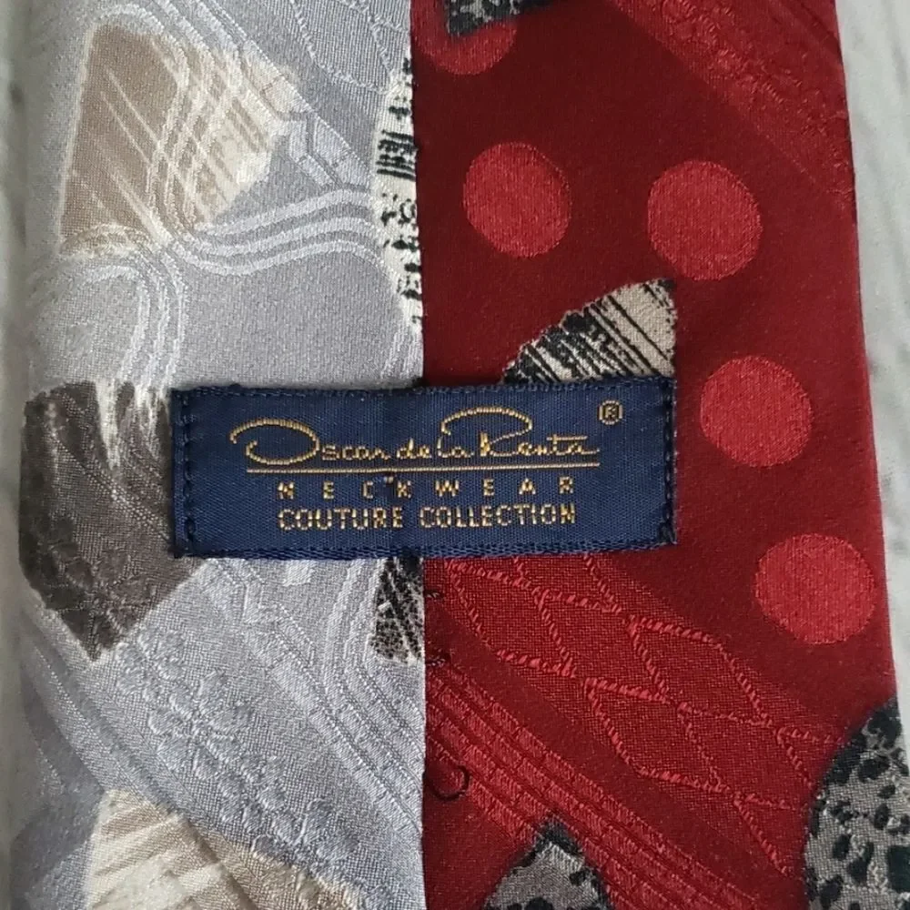 Oscar de la Renta Red Geometric Silk Tie